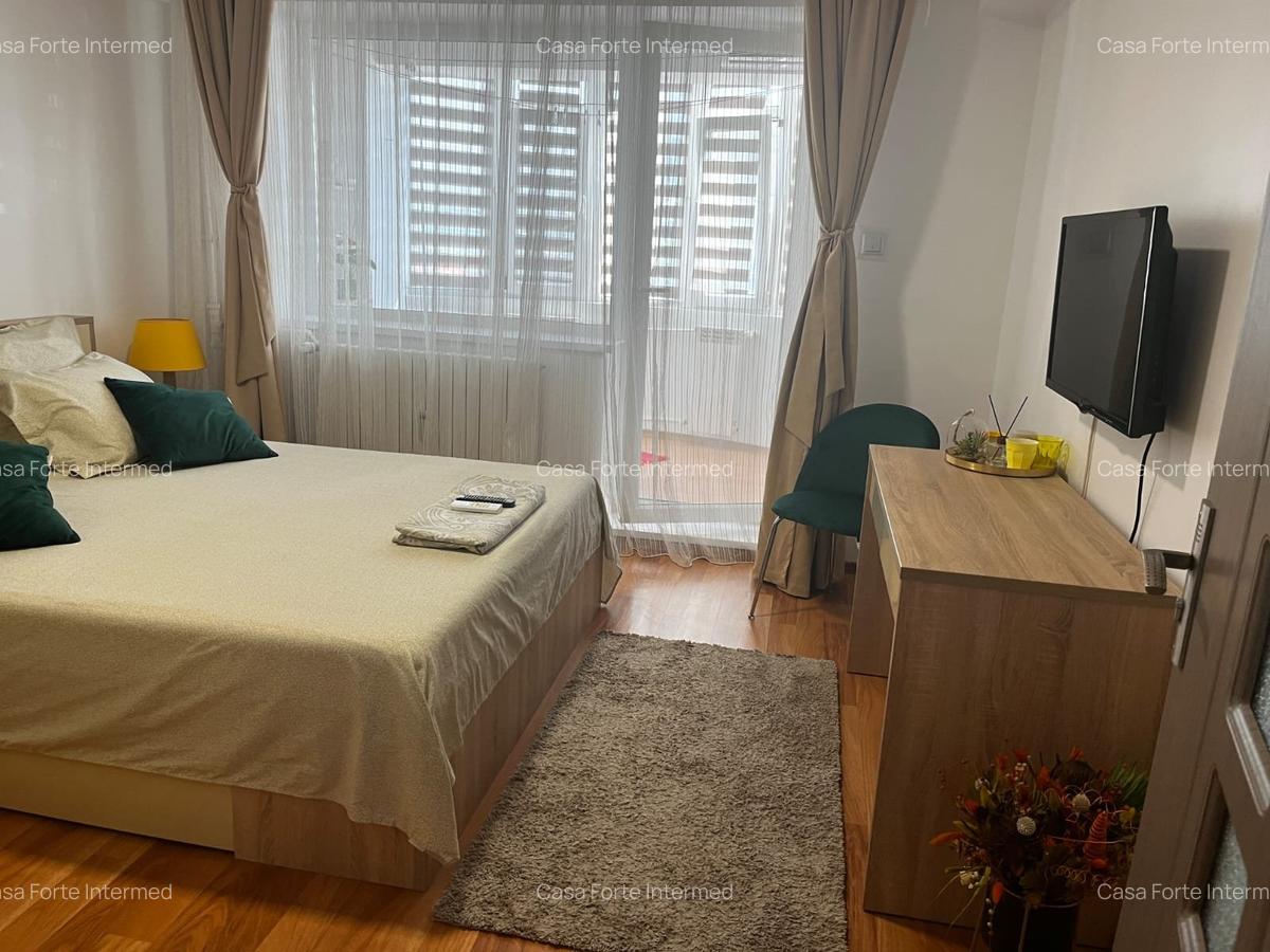 Apartament 2 camere de vânzare  Faleză Nord (vedere la mare) 160000 euro - 11