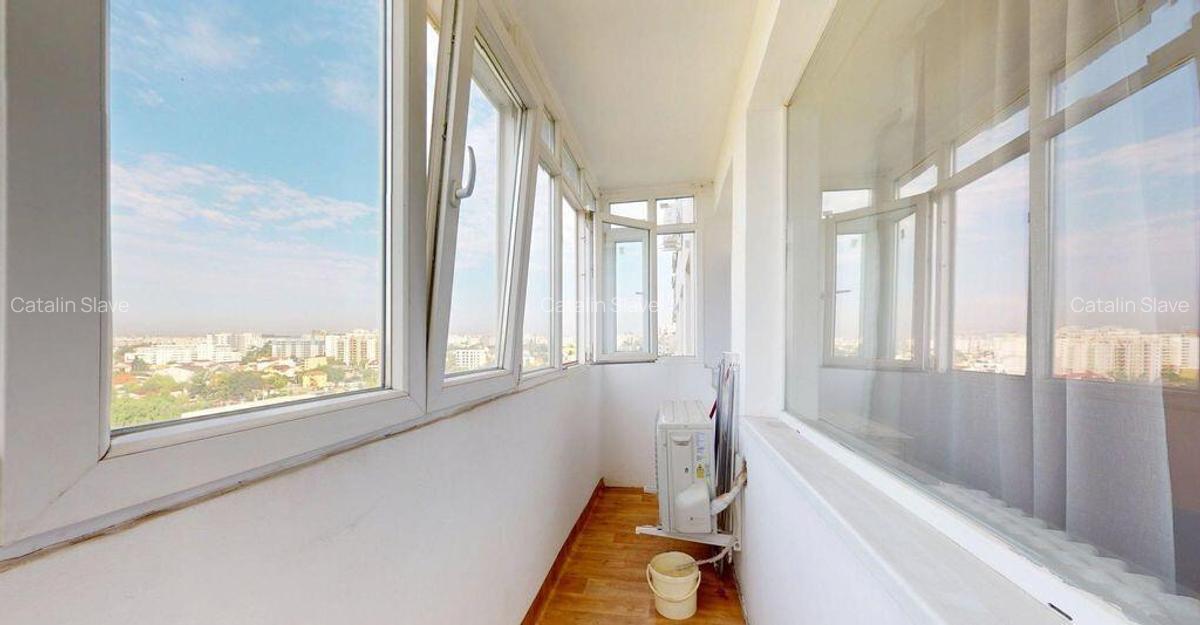 Garsoniera renovata - stradal pe Calea Vitan - Mihai Bravu - 9