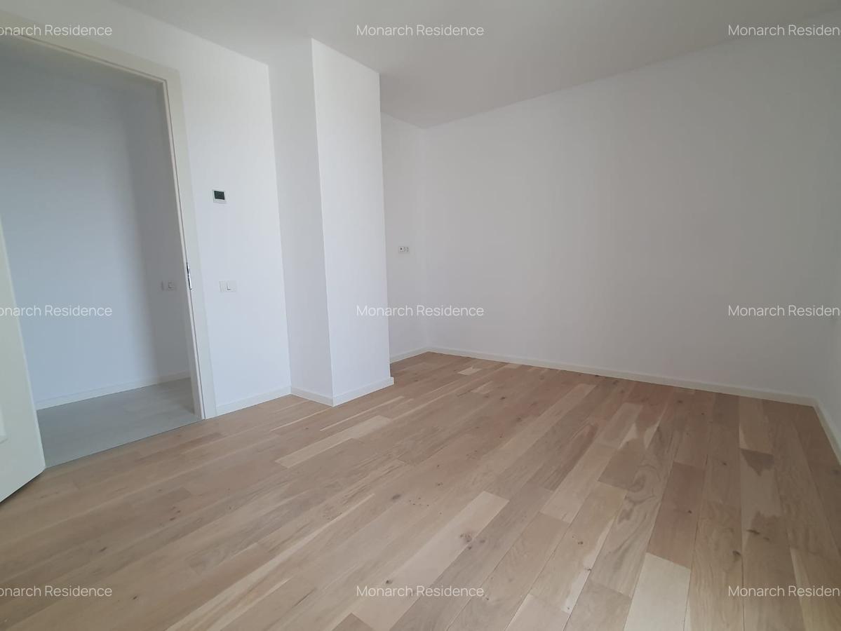 Apartament singur pe nivel, vedere panoramica , terasa 50 mp - MONARCH RESIDENCE - 11