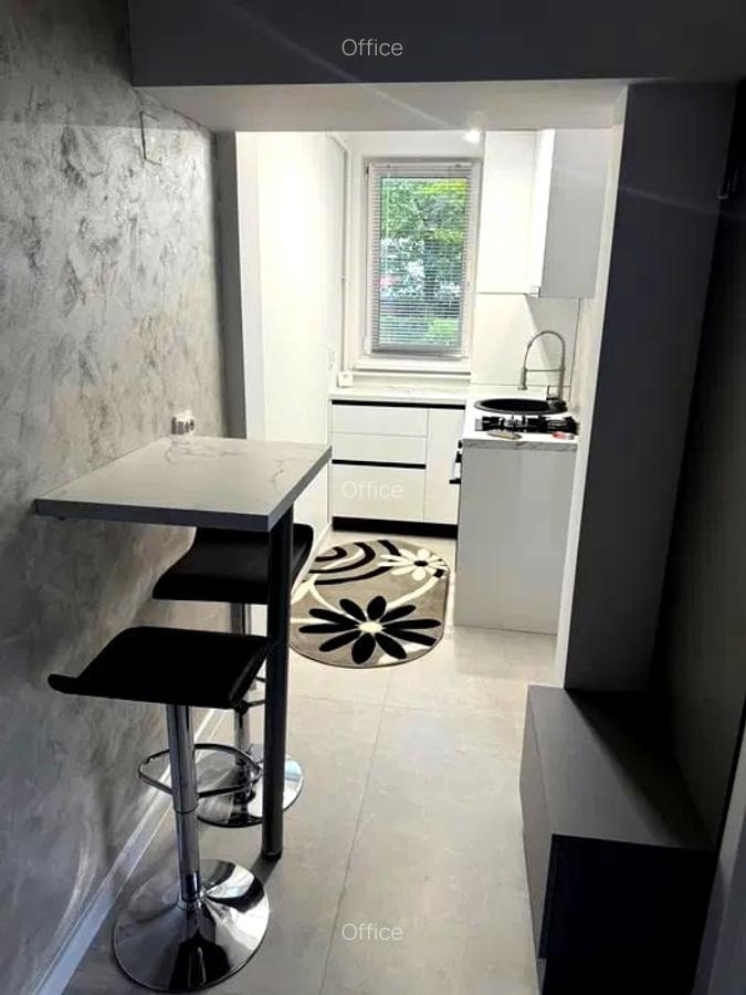 Apartament 2 camere decomandat, mobilat si utilat, zona Platinia - 1