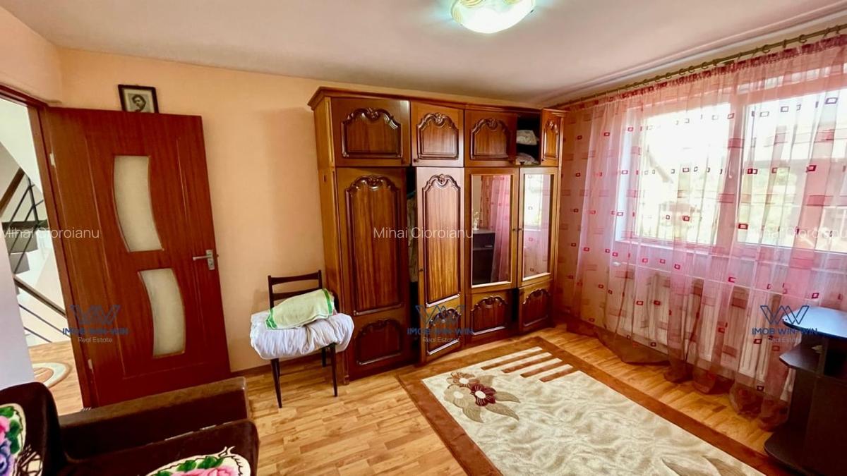 DE VANZARE - Casa in Bascov - 12
