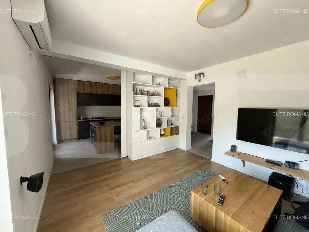 Casa de vanzare, cu 5 camere, 120 mp, zona Mehala - 1