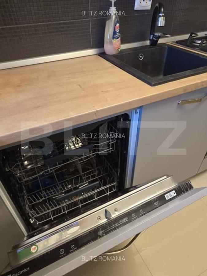 Apartament 3 camere, decomandat, 78 mp, parcare subterana, zona Teilor - 4