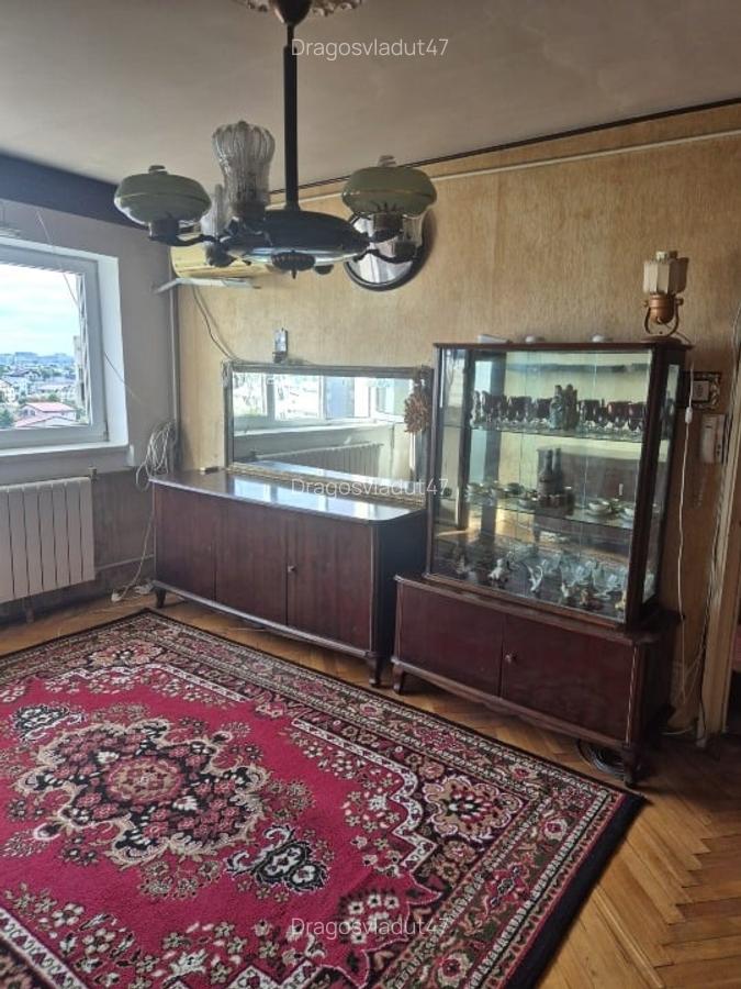 Vand apartament doua camere - 6