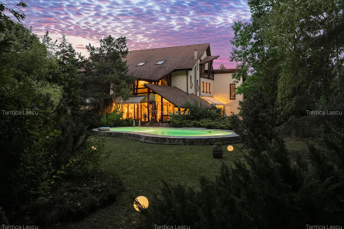 Promotie -  vila langa padure cu piscina-Paradisul Verde - 2