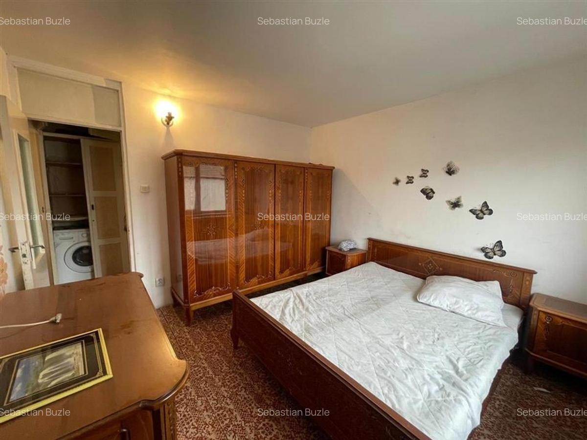 Apartament 3 camere tip PB zona ROGERIUS, ORADEA - 22
