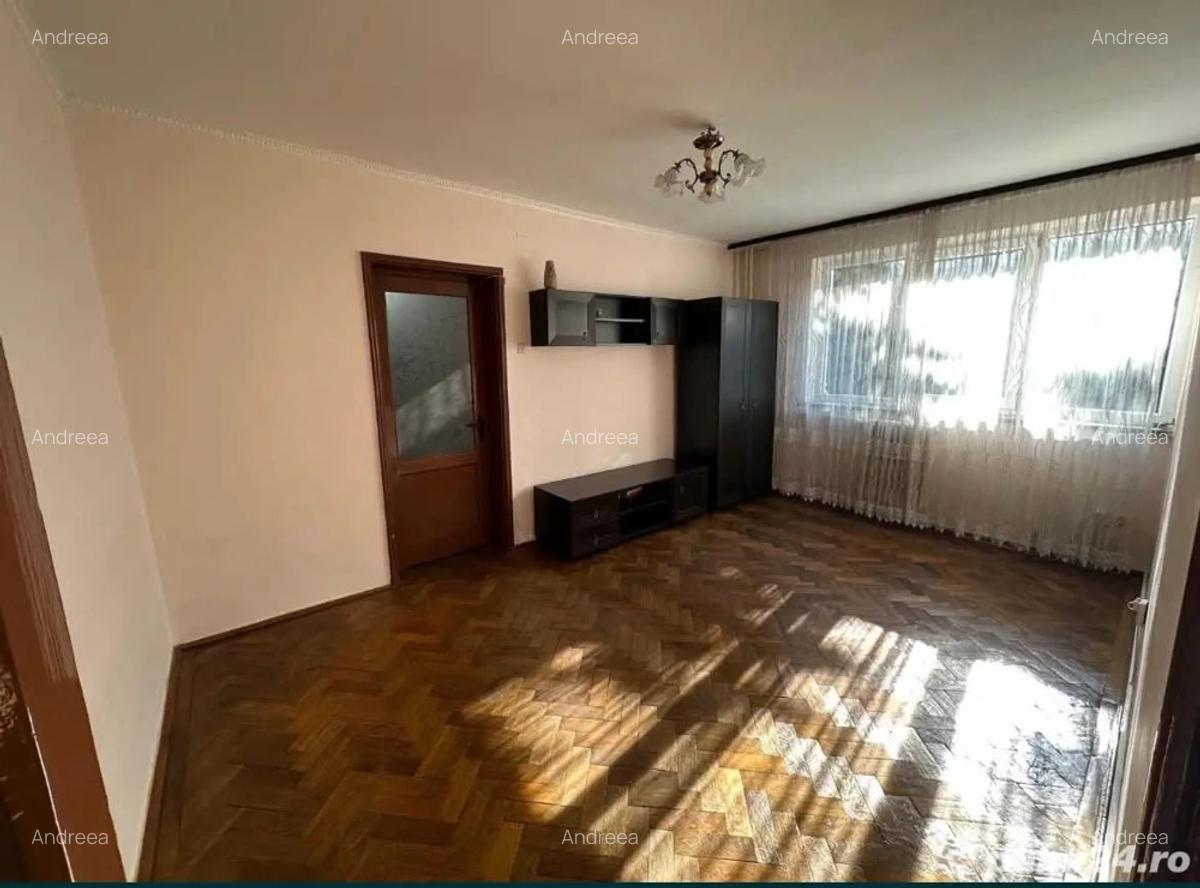Apartament 3 camere in Calea Bucure?ti, etajul 1 4 - 1