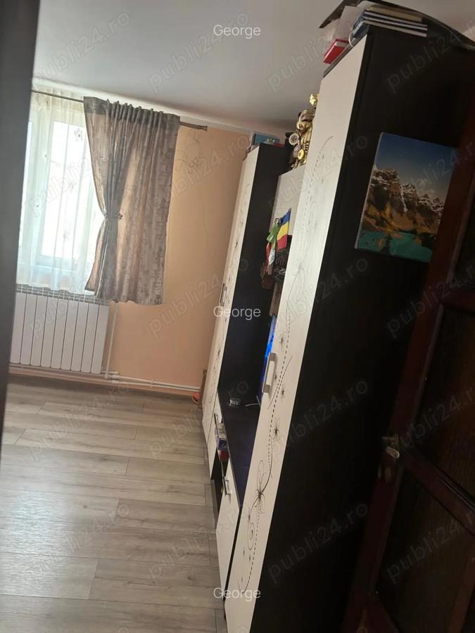 Vand apartament 2 camere, decomandat, Micro 21 - 3