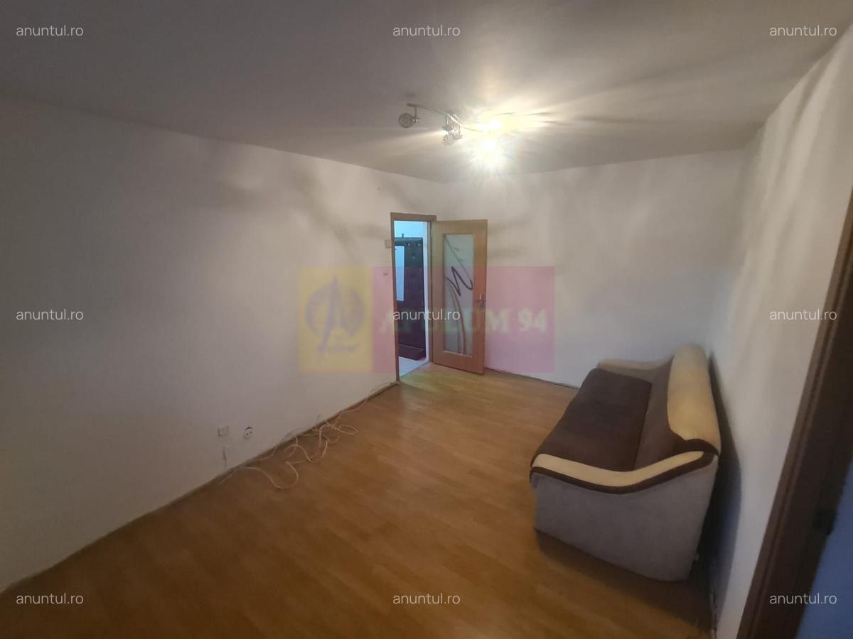 Campina, zona Cuza apartament cu 3 camere de vanzare - 3