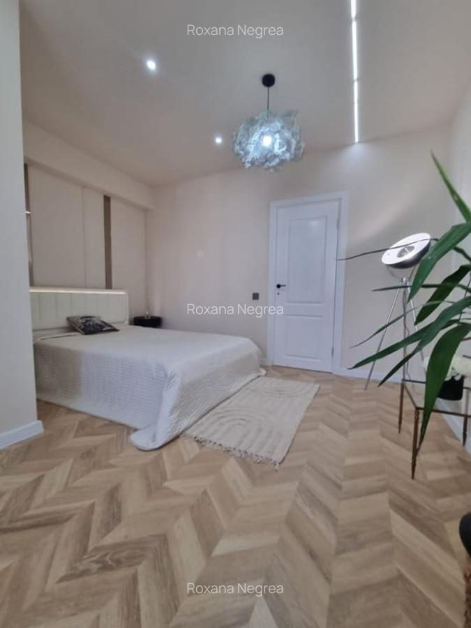Apartament  cu 2 camere, ultrafinisat, zona semicentrala, etaj intermediar - 5