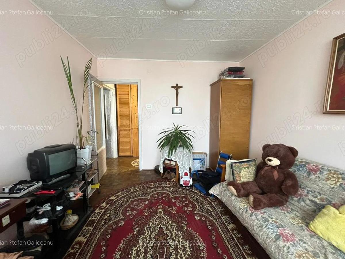 Apartament 3 camere etajul 7 de vanzare, Zona Saturn - 6