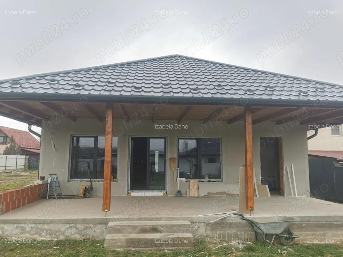 Vand casa construc?ie noua - 2