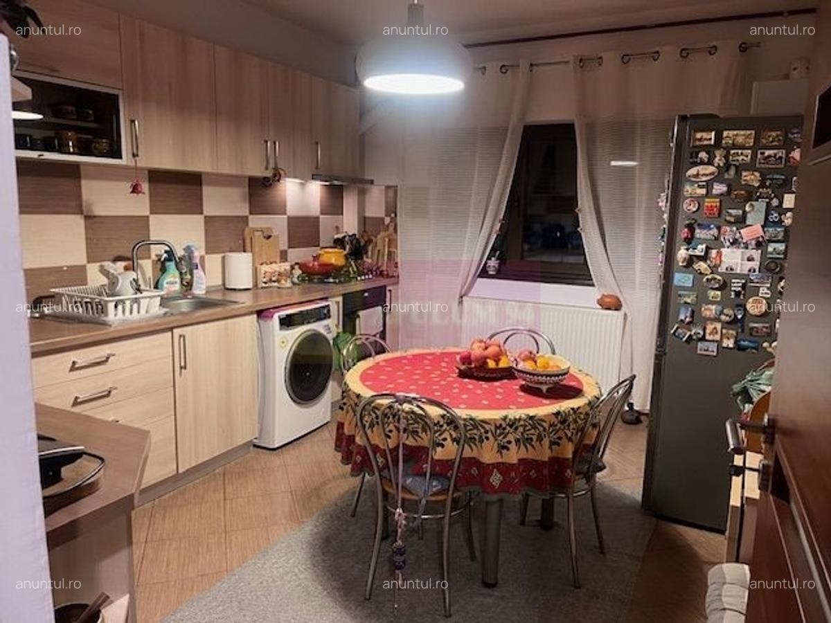 Casa cu productie proprie de energie Bragadiru- strada Toamnei - 18