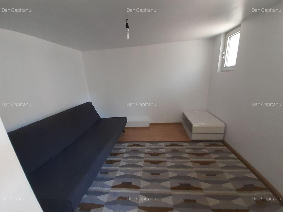 Zona Nicolae Grigorescu - spatiu birouri, 7 camere si 2 grupuri sanitare - 4