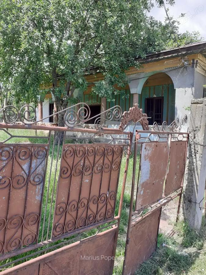 Vand casa Valea Stanciului - 1