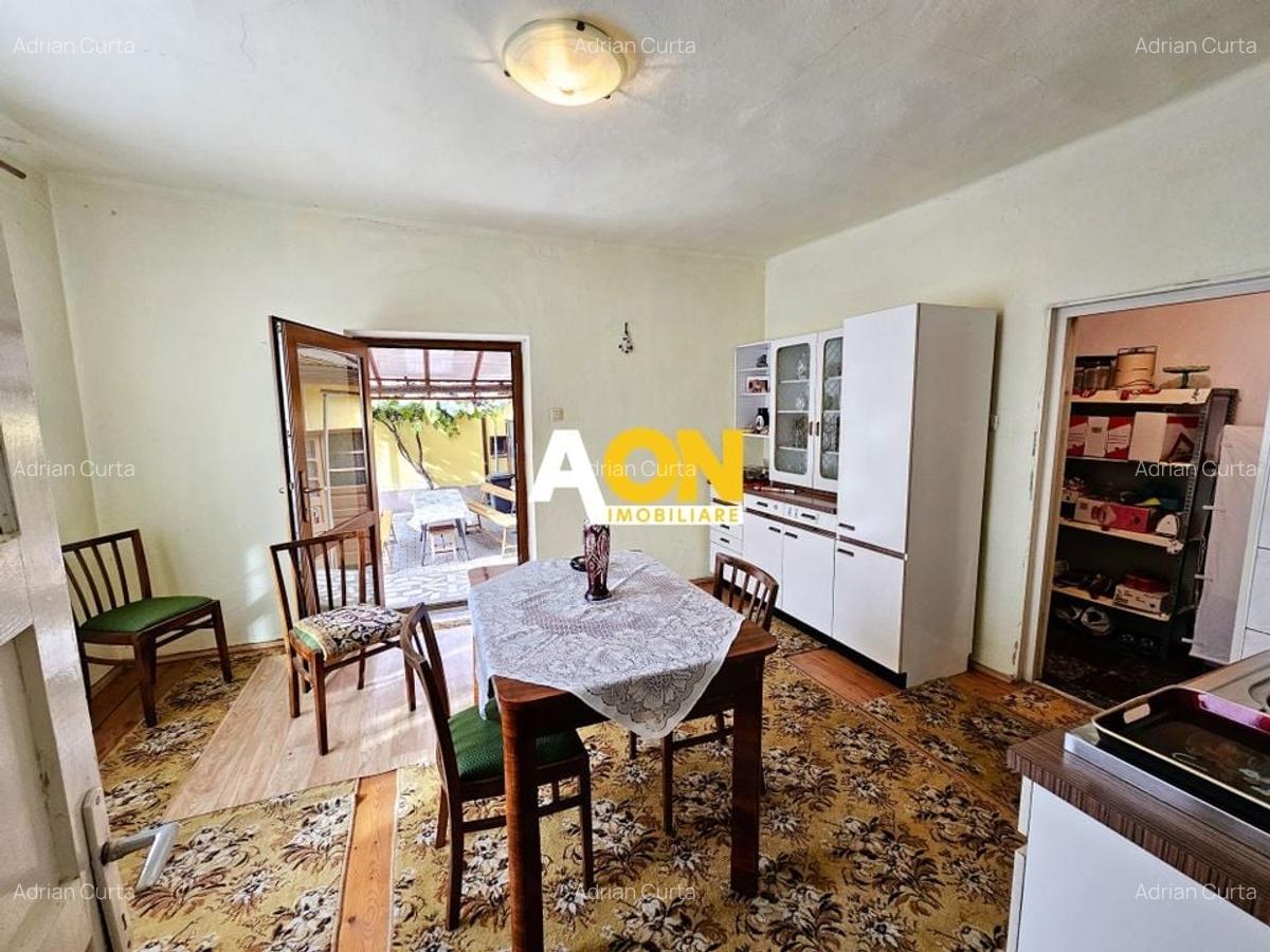 Casa cu 4 camere, 2024 mp teren, la asfalt, cu utilitati, Vintu de Jos - 6