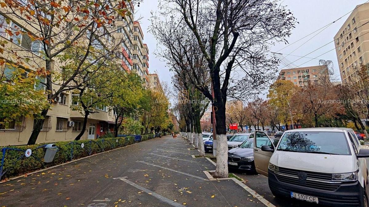 Apartament 3 camere, 78 mp, Bd. Obregia, etaj intermediar, Comision 0% - 20