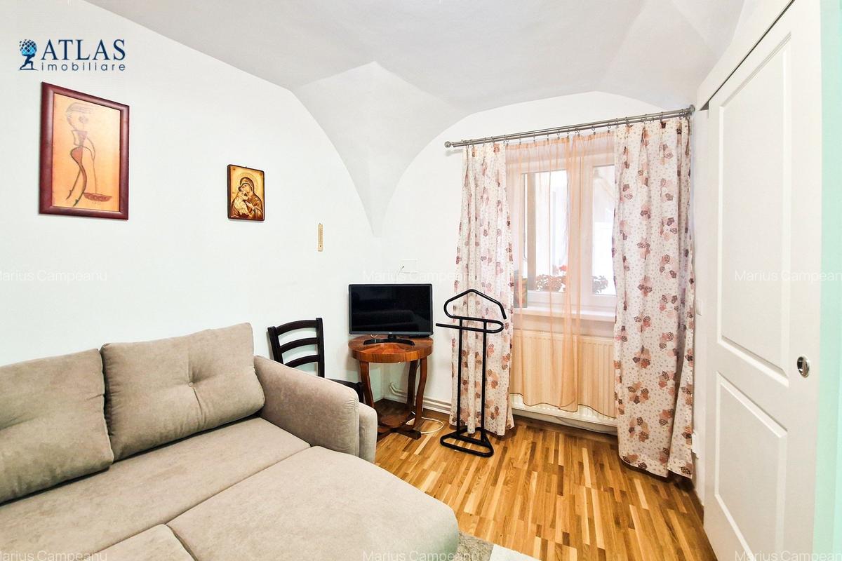 Apartament cochet de 2 camere, lângă Piata Sfatului, priveliste, intimitate - 12
