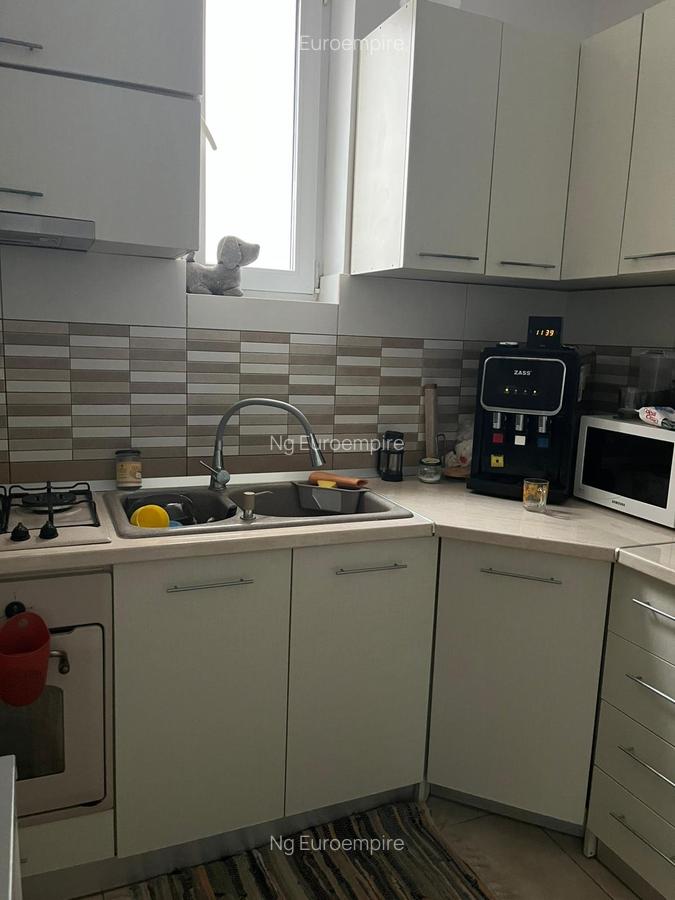 Casa de inchiriat cu 4 camere, zona INEL II - 5