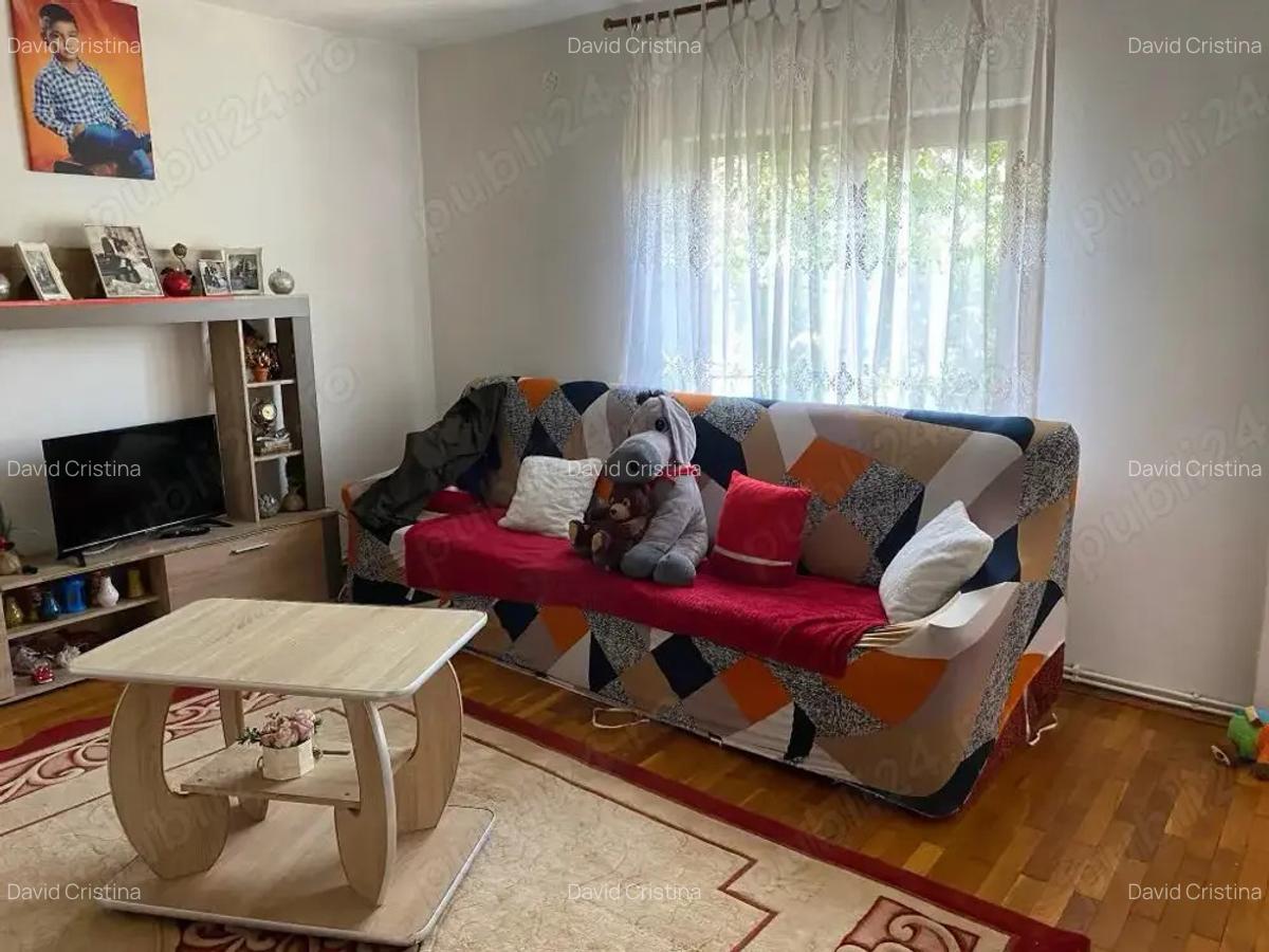 Casa 3 camere + anexa, teren - 1253 mp Targu Neam?, Str. Mihai Viteazu - 11
