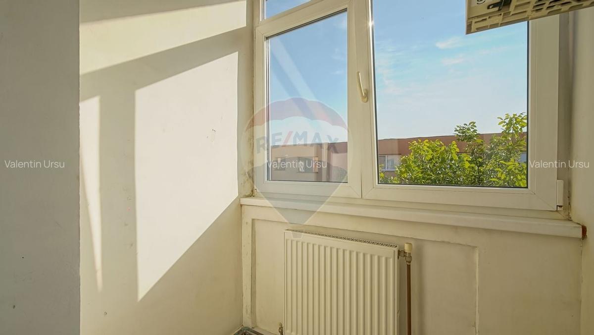 Garsoniera decomandata de renovat - Strada Sitarului, Brasov - 7