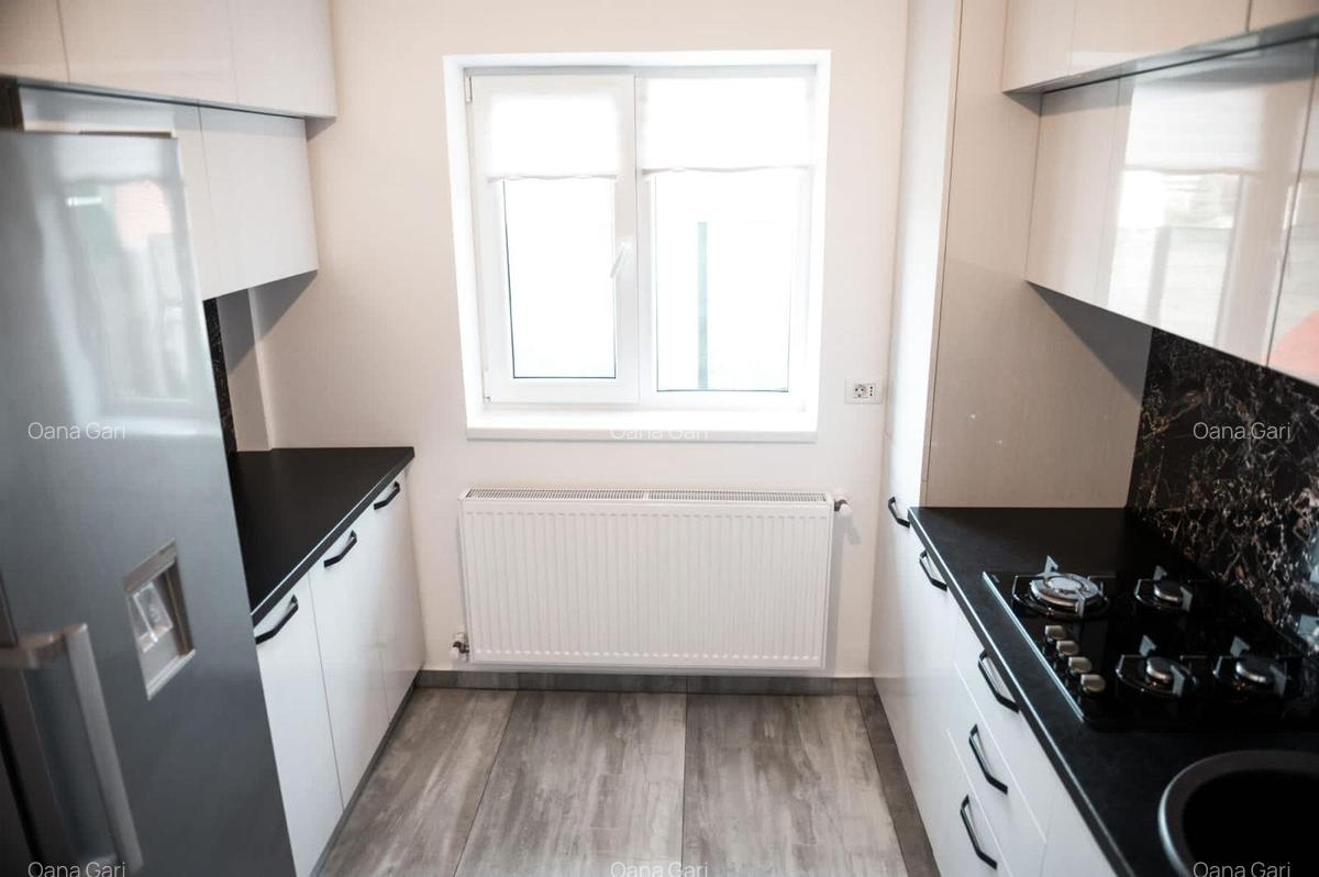 Casa P+1 curte și alee de acces private - 18