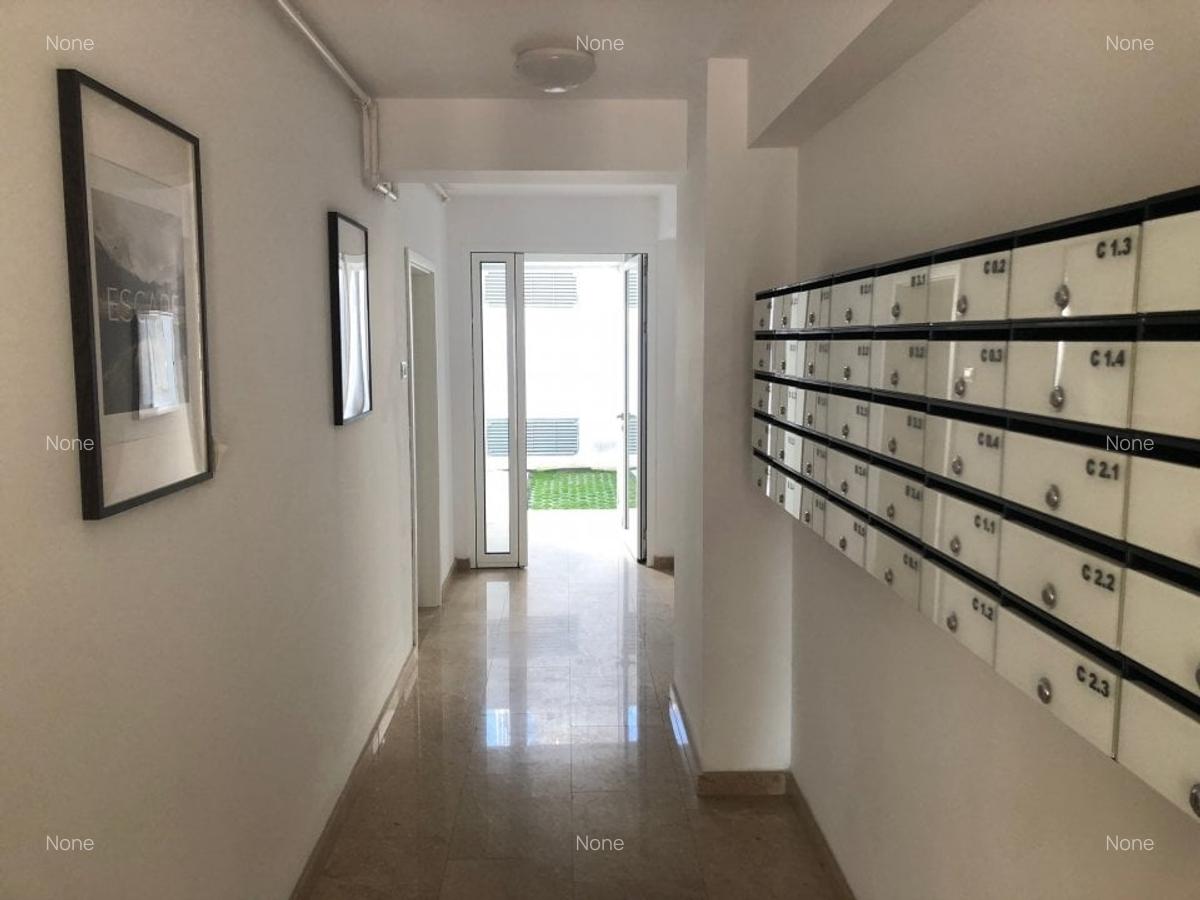 Apartament cu 3 camere decomandat în Ștefan cel Mare - 6