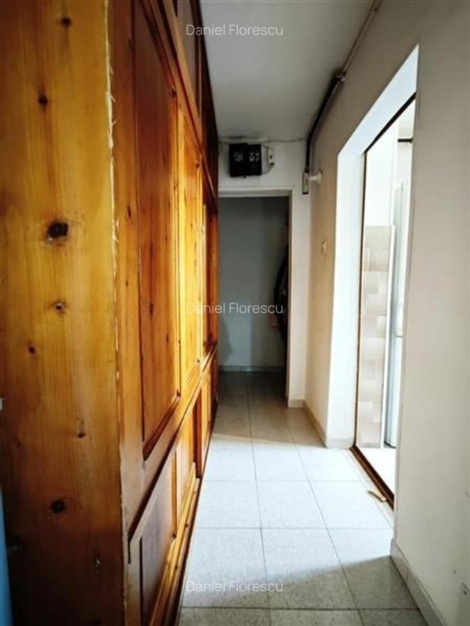Vanzare apartament 2 camere, zona Scriitorilor, etajul 3/4 - 15