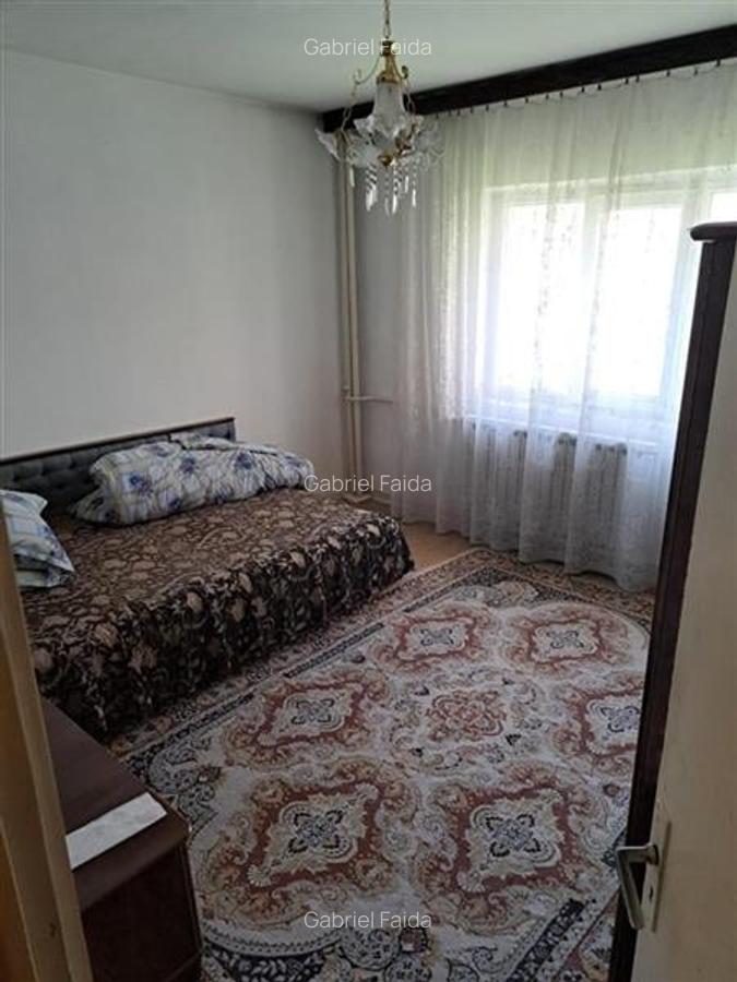 Vanzare 2 camere 13 Septembrie - 2