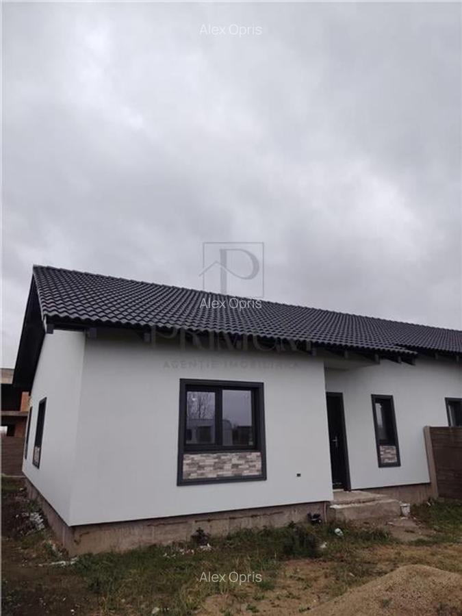 Duplex pe parter - pod mansardabil - locatie buna - alegere finisaje - 3