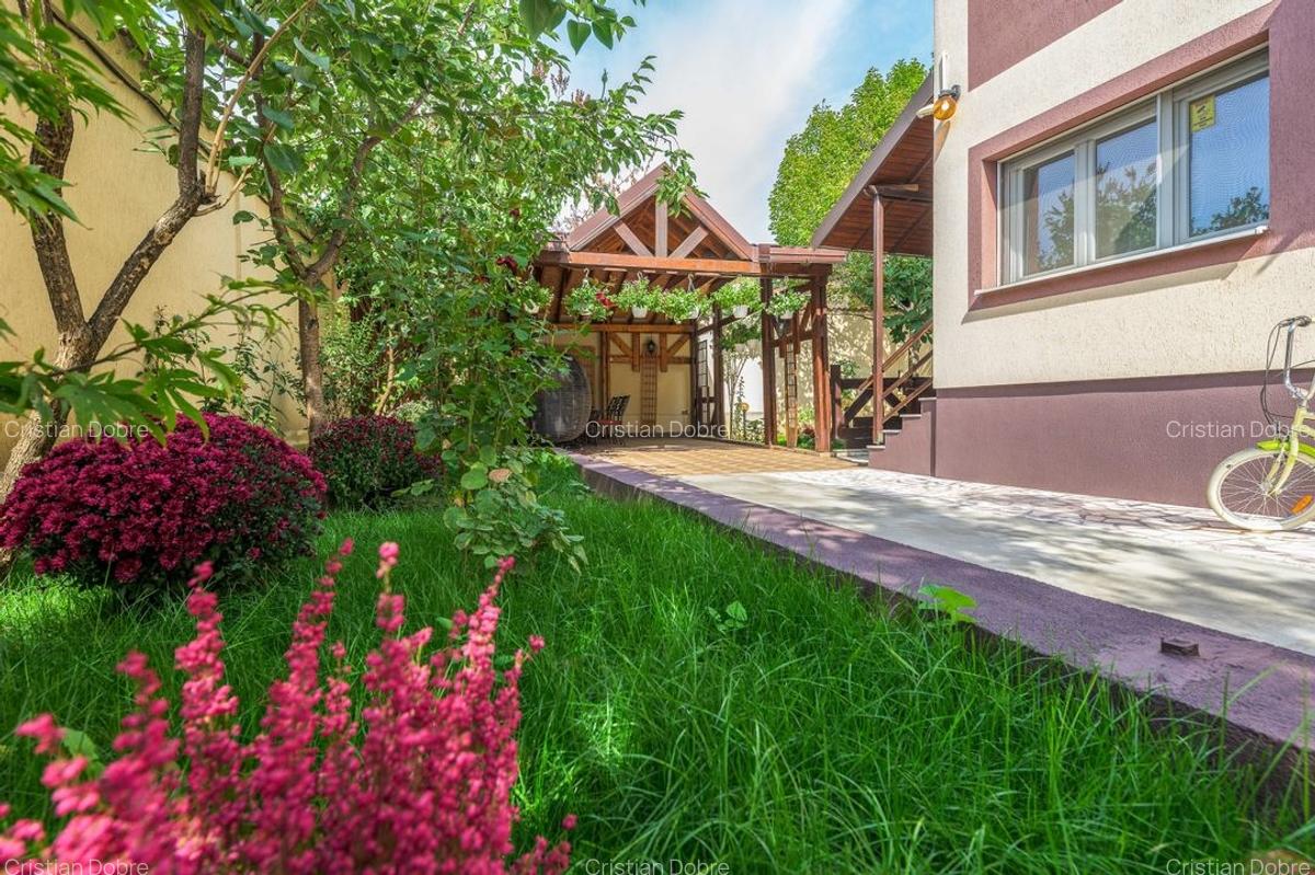 Vila Superba 360 mp - LOT 510 mp - Parcul Circului - Lacul Tei - 1