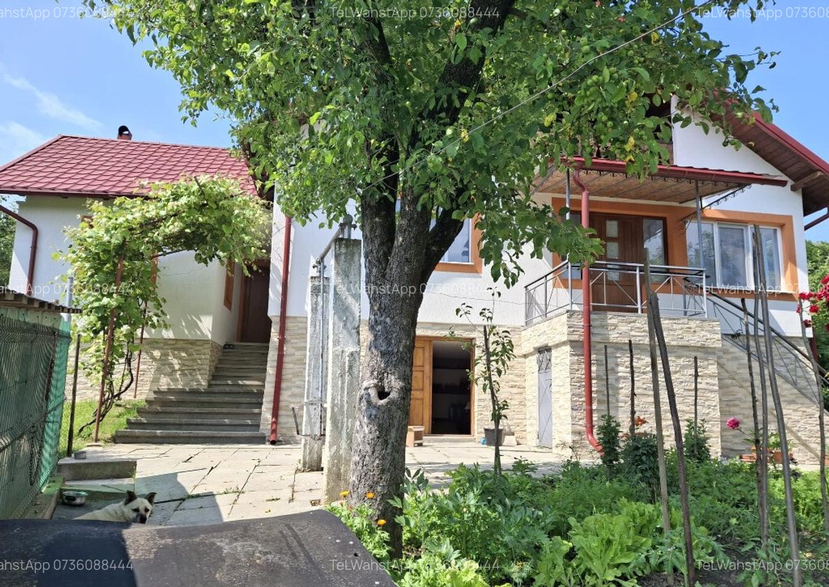 Casa 5 camere,122mp,beci,garaj,1200mp intravilan cu livada,Slanic, Pr. - 10