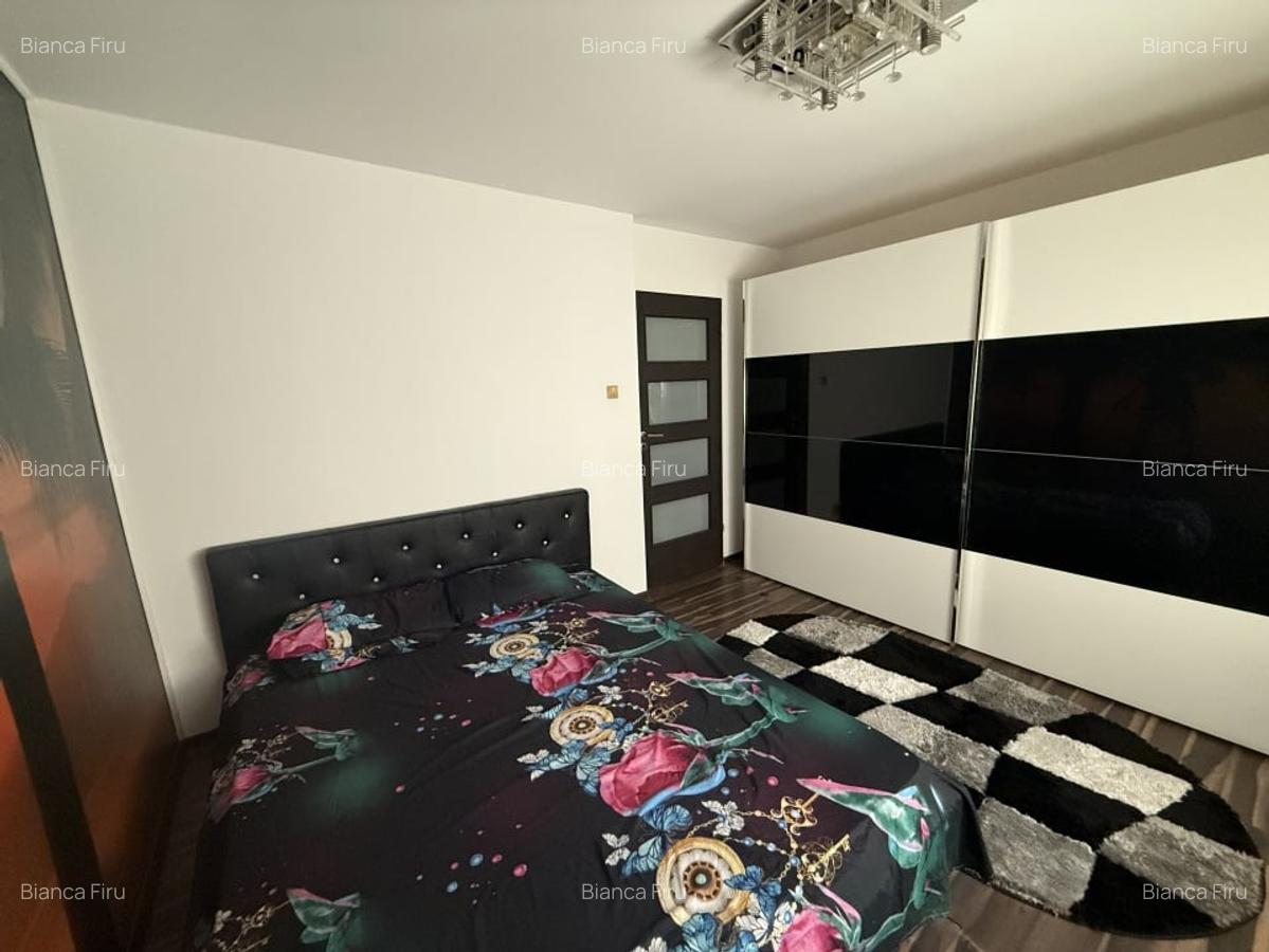 Apartament 4 Camere, open-space, 100mp, George Enescu, zona Liceul de Chimie - 6