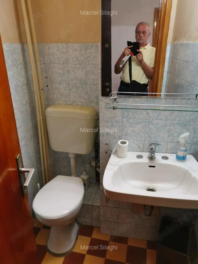 De vanzare apartament 3 camere decomandat, B-dul Dacia, Oradea - 4