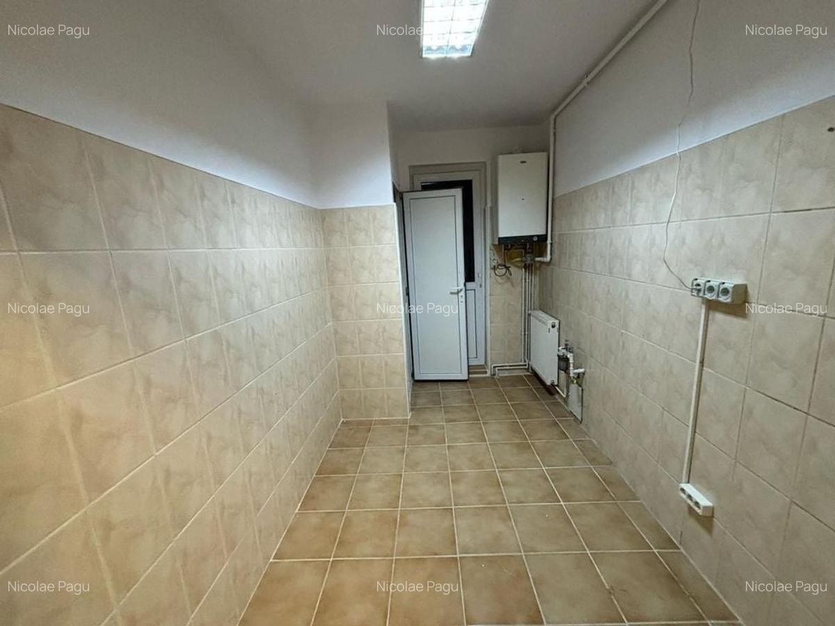 Apartament cu 3 camere decomandat în Ultracentral - 3