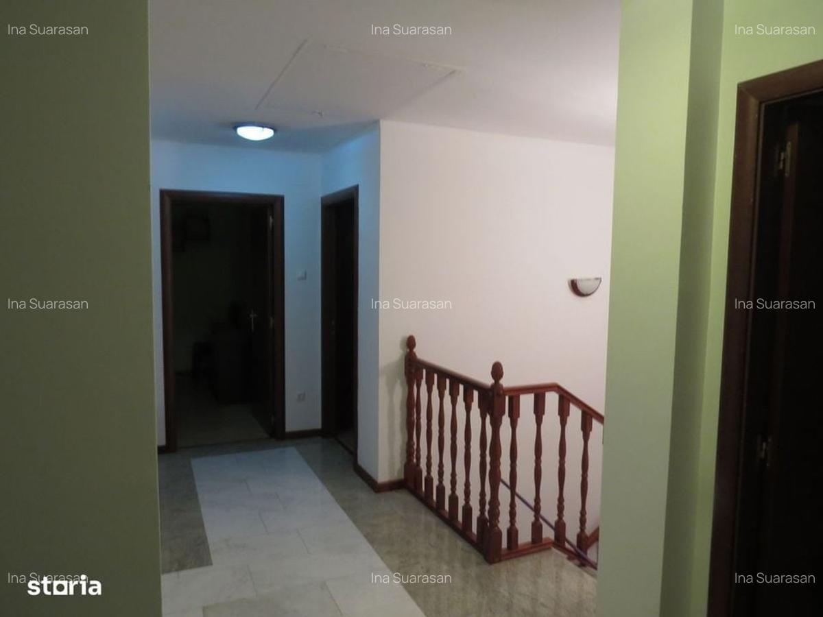 De vanzare Vila tip duplex, 5 camere, Sector 4, ansamblu rezidential - 1