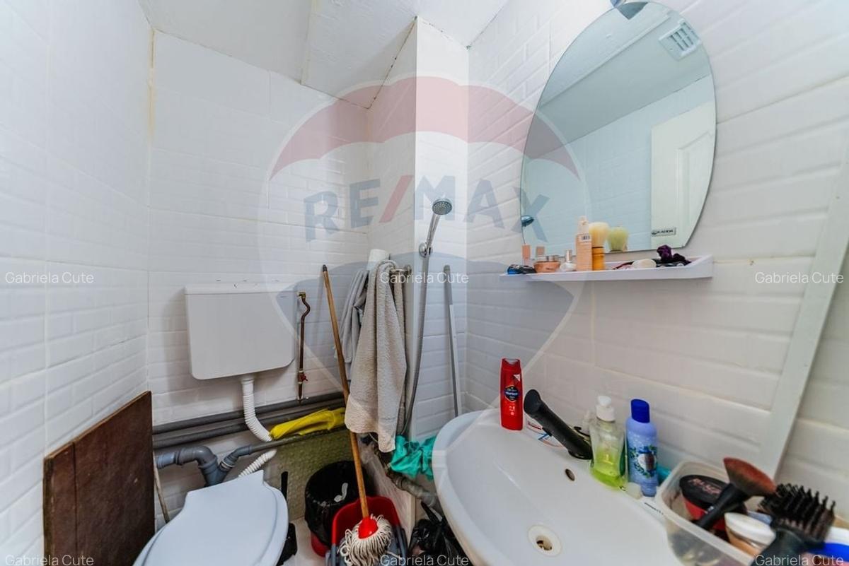 Garsoniera confort 3 de vanzare in zona Boul Rosu - 5