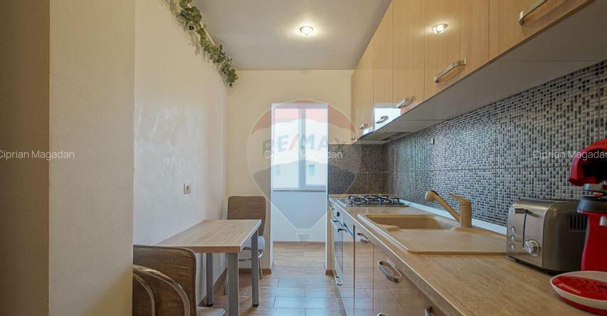 Apartament cu 2 camere Tractorul - 9