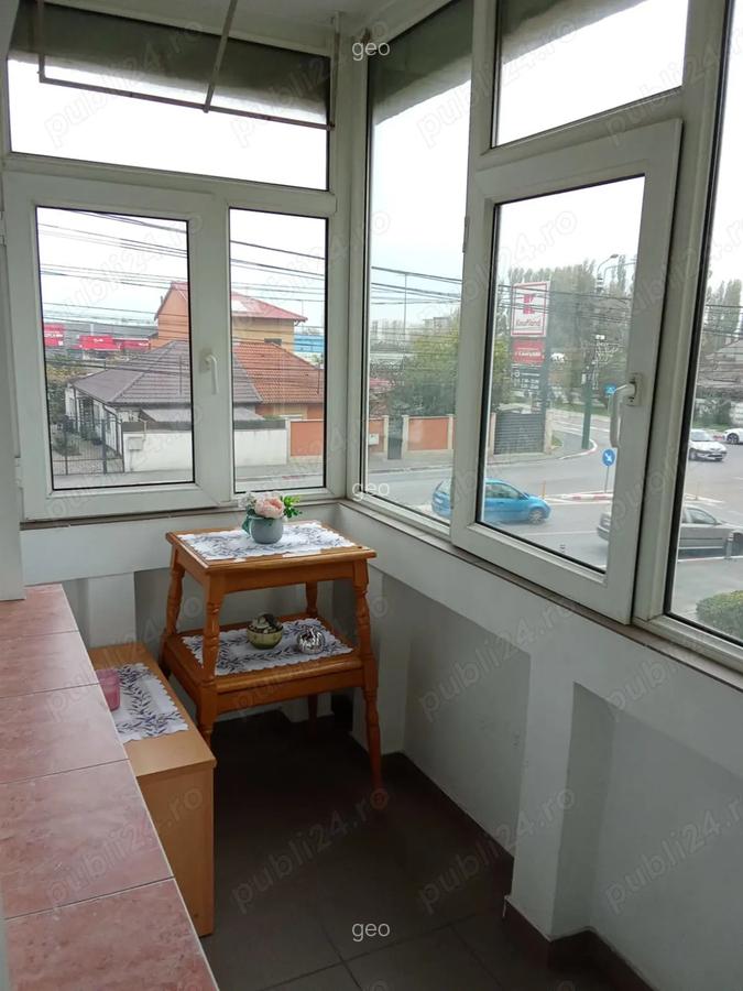 Inchiriez apartament 2 camere - 4