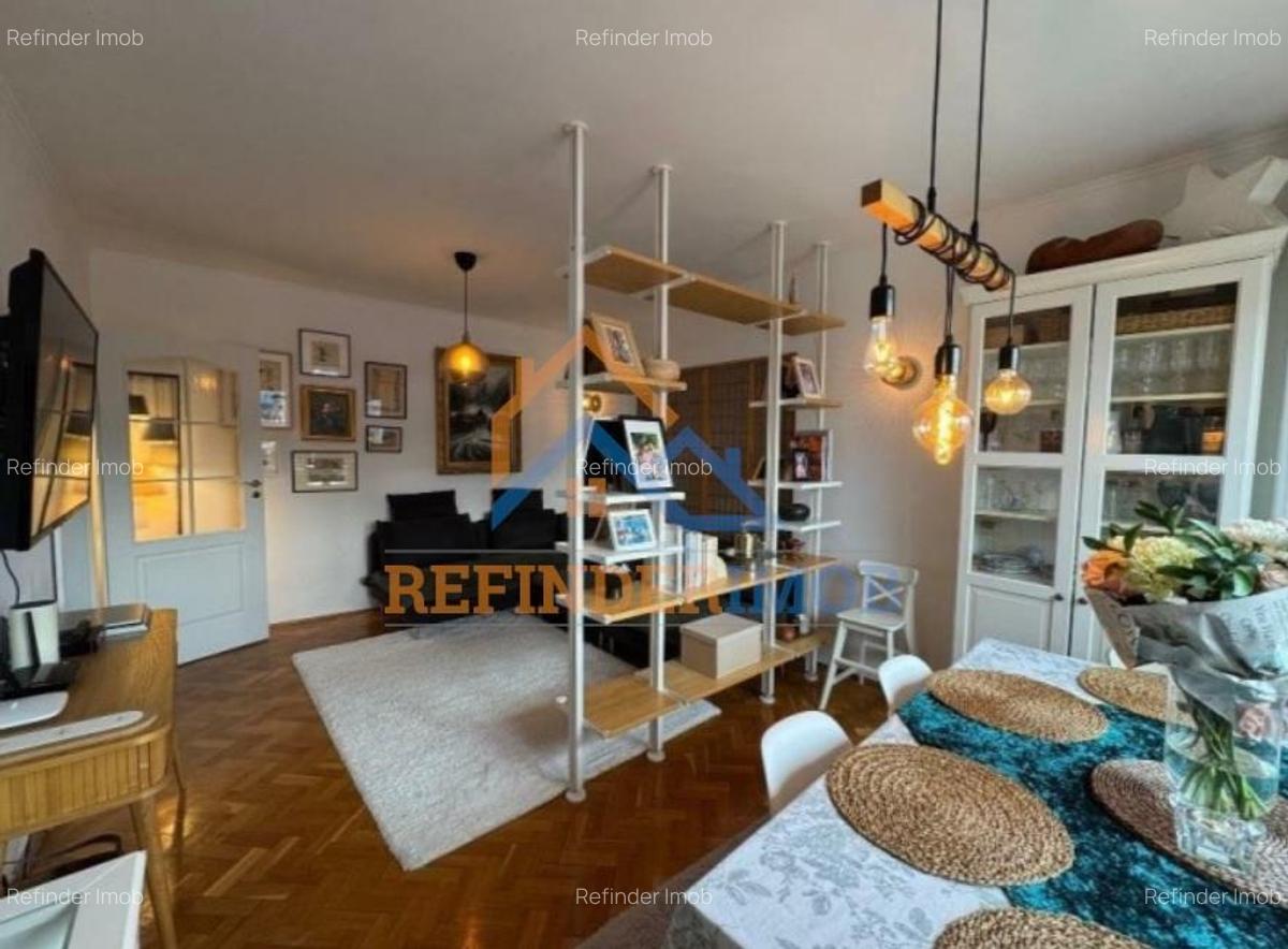 Vanzare Penthouse cu 5 camere, zona centrala - 2