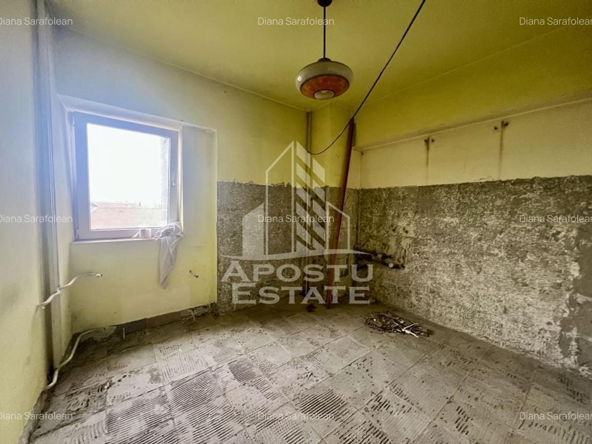 Apartament cu 4 camere decomandat în Simion Bărnuțiu - 7