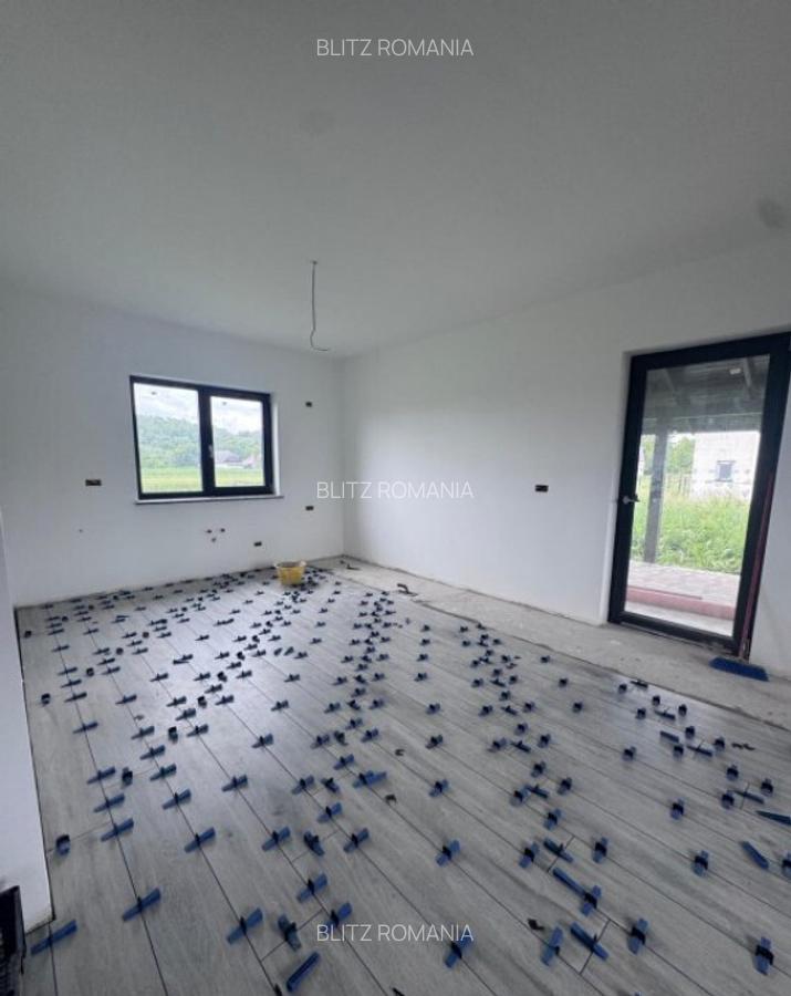 Casa individuala, noua, 800mp teren , Horodnic de Sus - 8