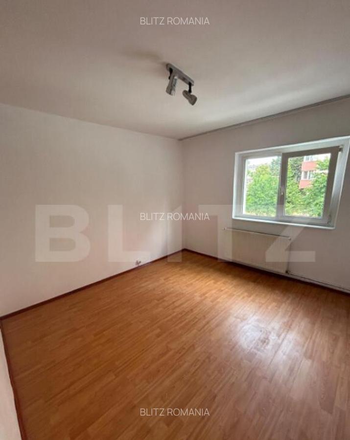 Apartament de vanzare, cu 4 camere, 82 mp, zona Calea Bucure - 5
