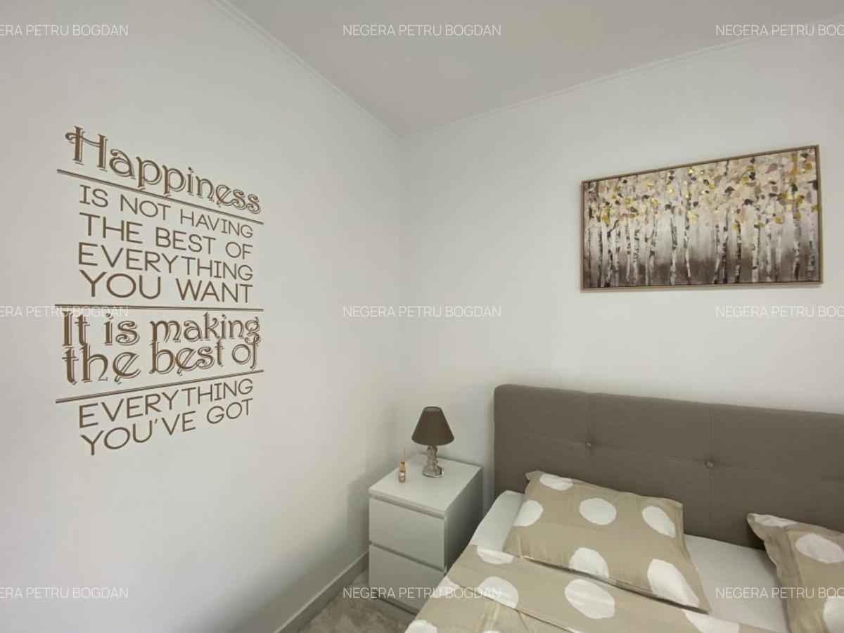 Romana,renovat nou,curat,cu spatii de depozitare. - 5