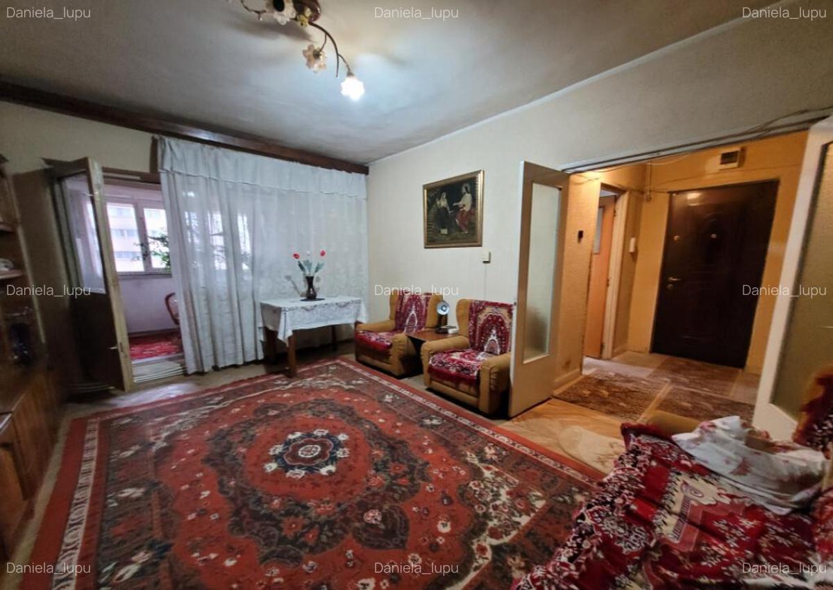 Apartament 3 camere , ultracentral, Calea Eroilor - 10