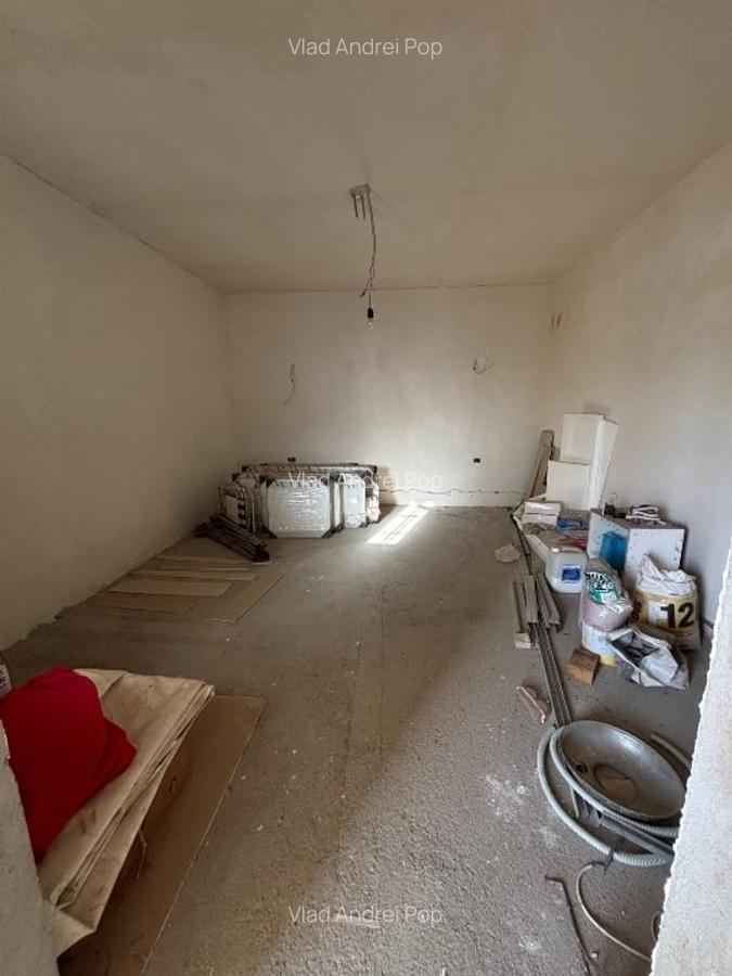 Casa de Vanzare la sol, 365m2 utili - 5