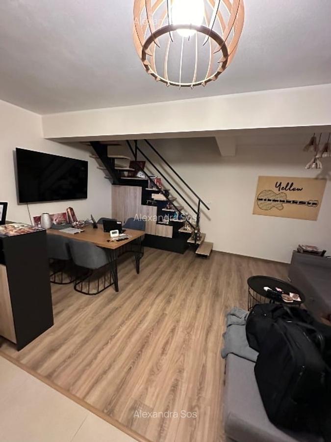 Apartament cu 3 camere decomandat în Giroc - 1