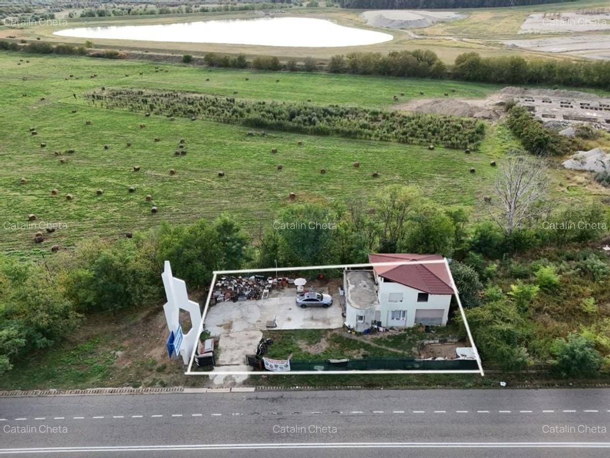 Casa/spatiu comercial de vanzare - Bogdan Voda Bacau - 1