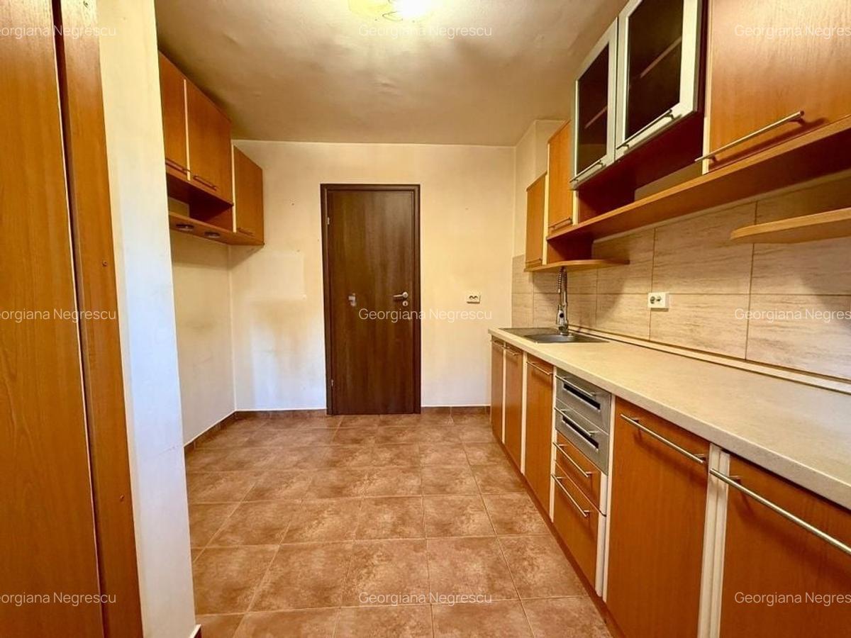 Soarelui - Gen 30 | 3 Camere | Decomandat | Etaj 3 | Centrala proprie - 4