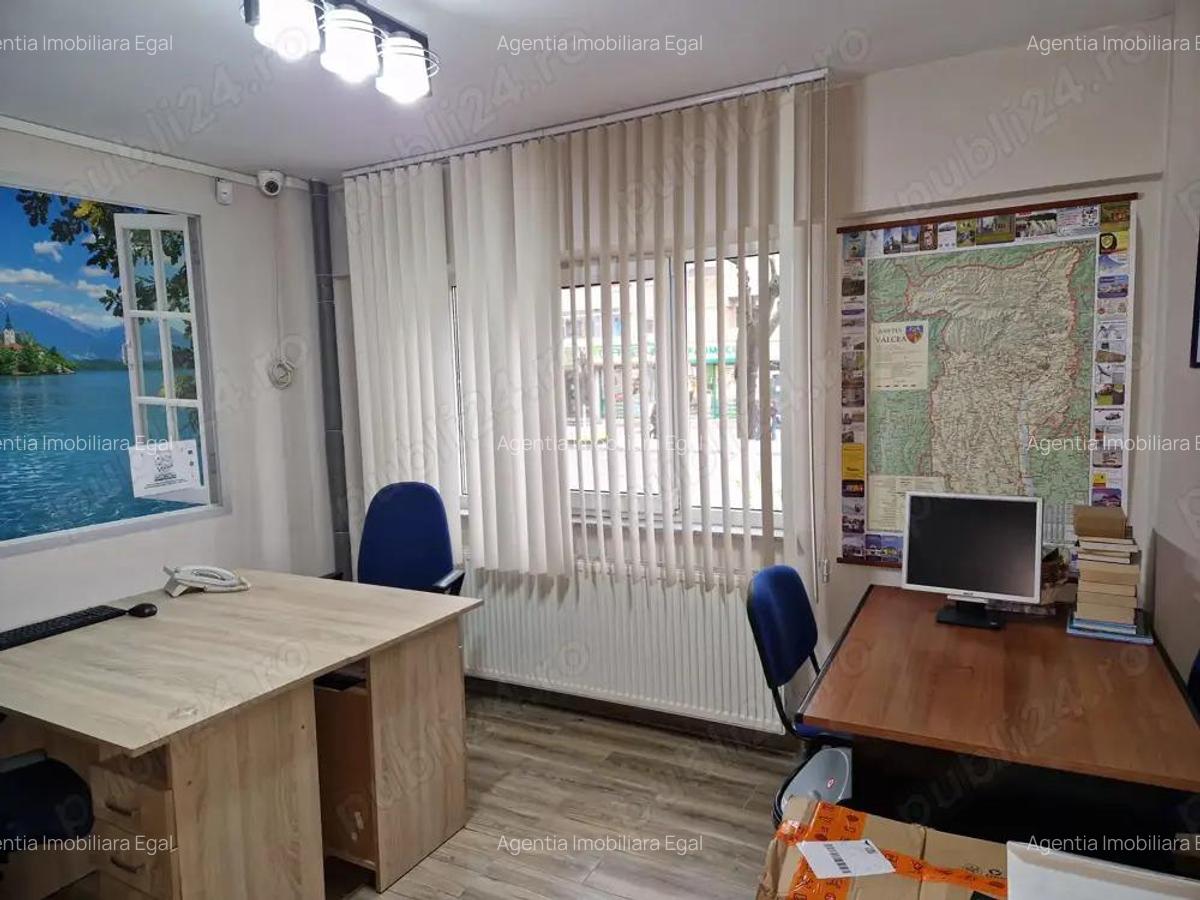 Spatu comercial, Calea lui Traian-Nord - 4